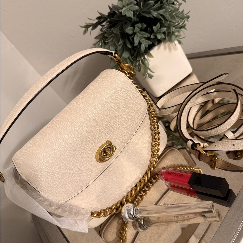 Cassie Crossbody Bag 19 New without Tags - Picture 8 of 13